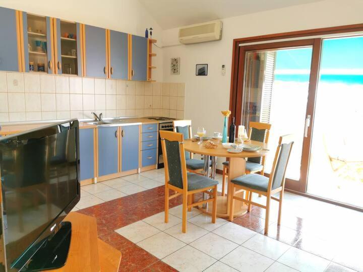 Apartment Biljana Bol Buitenkant foto